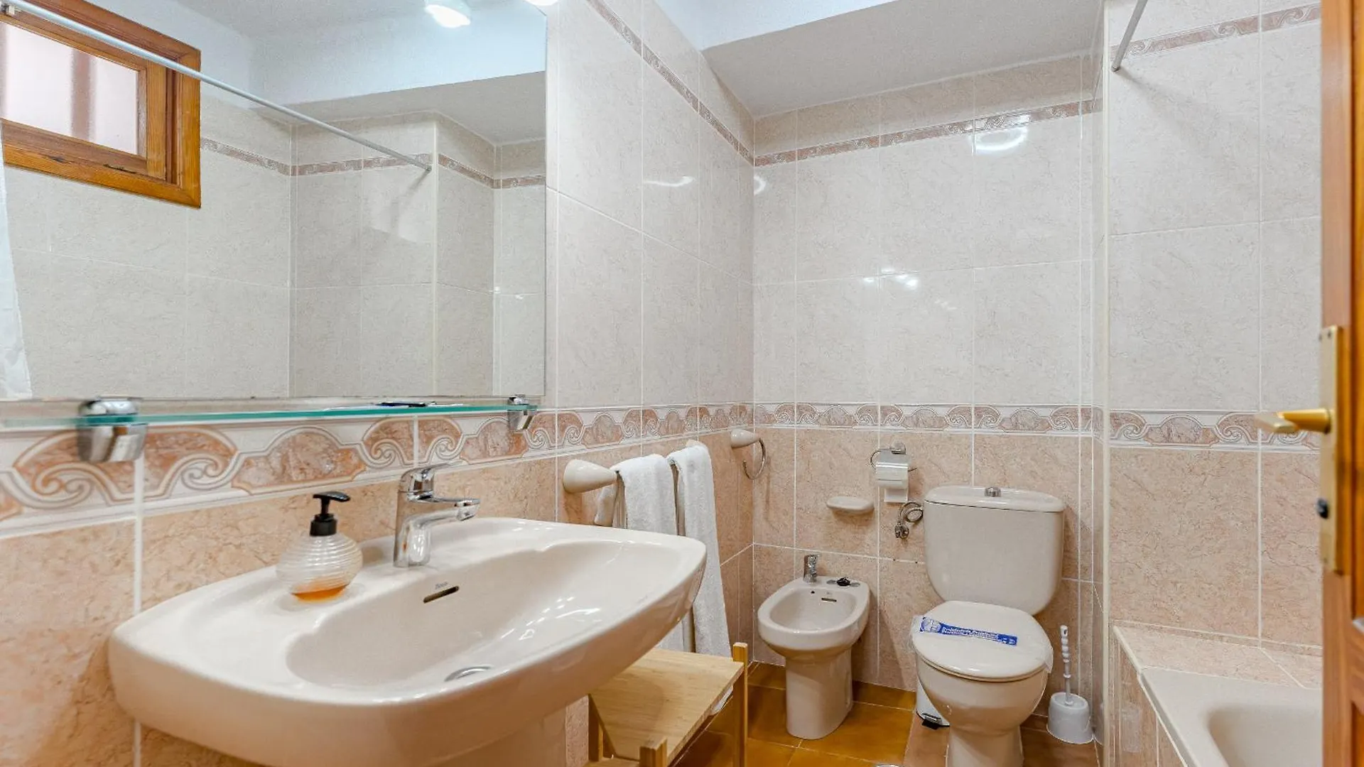 شقة Garden City Palm Suite Playa Feñabe