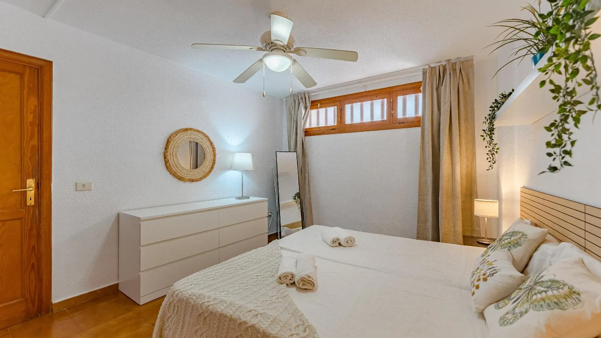 Garden City Palm Suite Playa Feñabe شقة